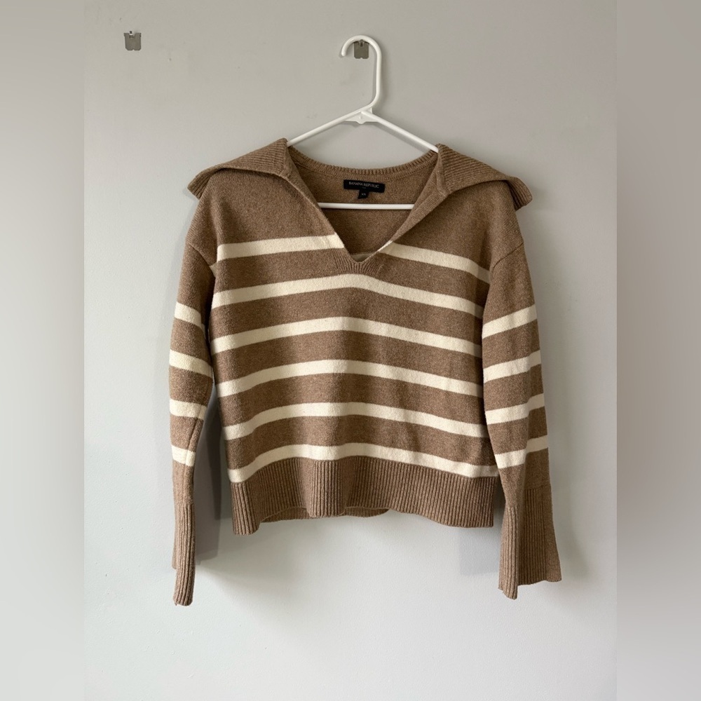 Banana Republic Striped Brown Cream V-neck Sweater Comfy Soft Size XS